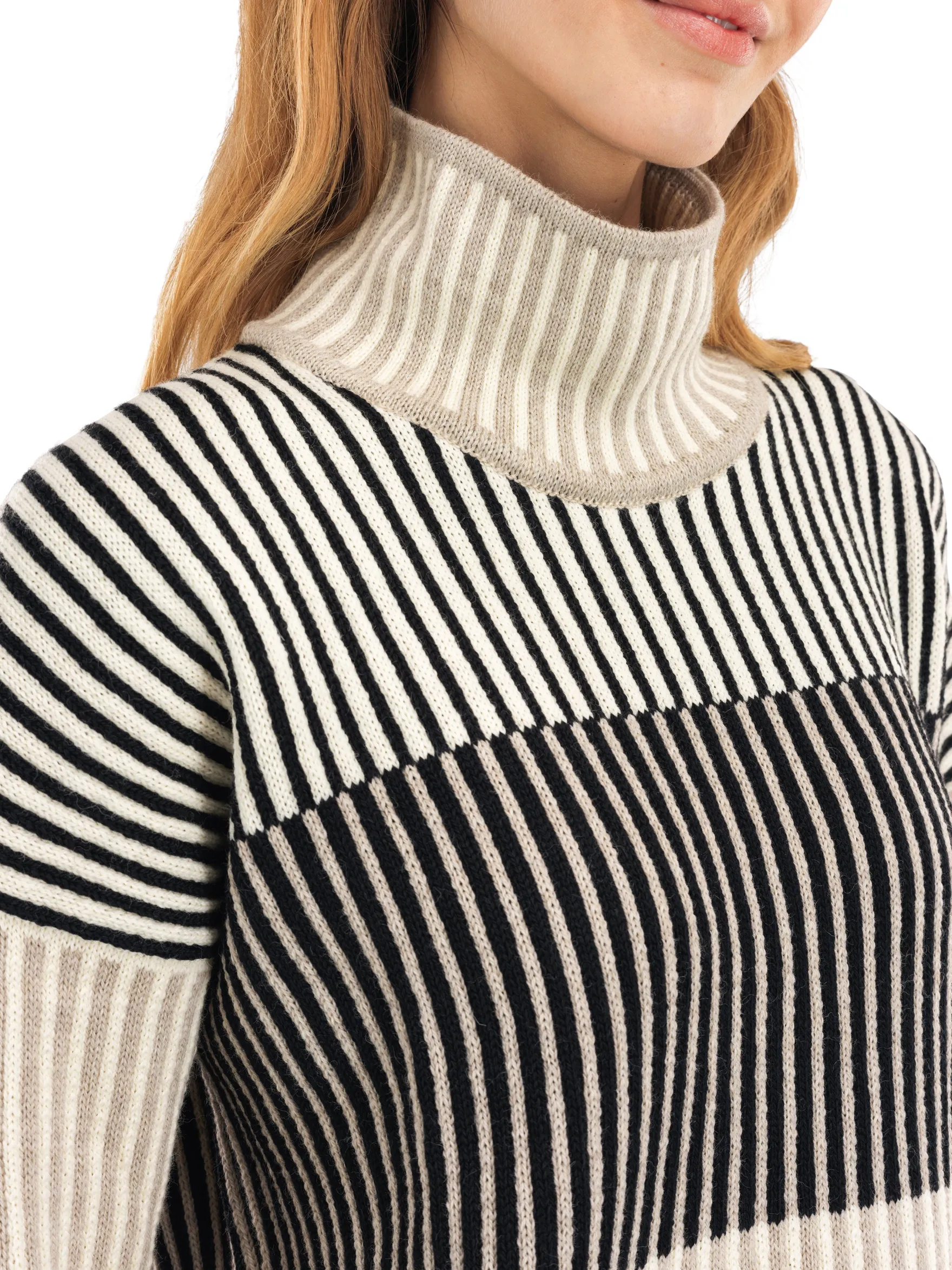 Dale of Norway Turtle-Neck^Skarstind Women's Sweater Offwhite Sand